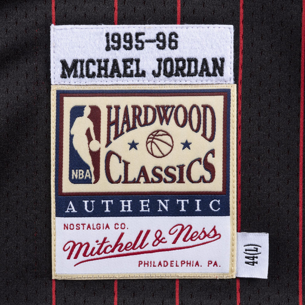 Michael Jordan Chicago Bulls 1997-98 Authentic Jersey
